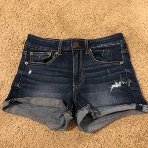 American Eagle women’s jean shorts